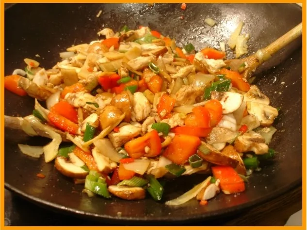 Rezept: Nudelwok exotisch Bild Nr. 16 Nudelwok exotisch - Rezept - Bild Nr. 16