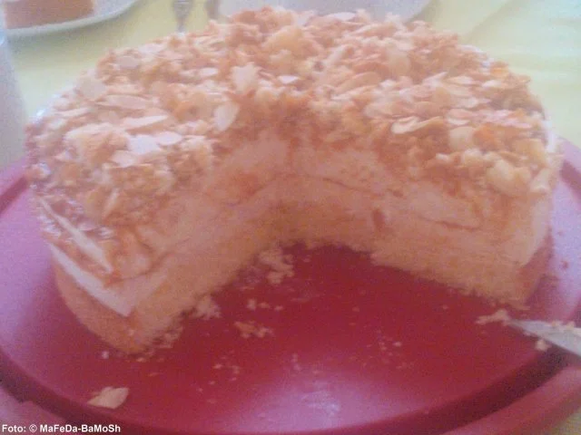 Mandel-Torte mit Aprikosen-Mascarpone-Creme - Rezept - Bild Nr. 2