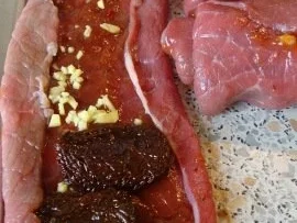 Rouladen mit Tomatenchutney und Ingwerfüllung - Rezept - Bild Nr. 4