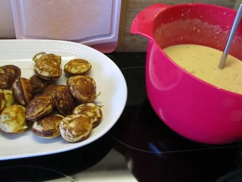 Tomate Parmesan Poffertje - Rezept - Bild Nr. 2