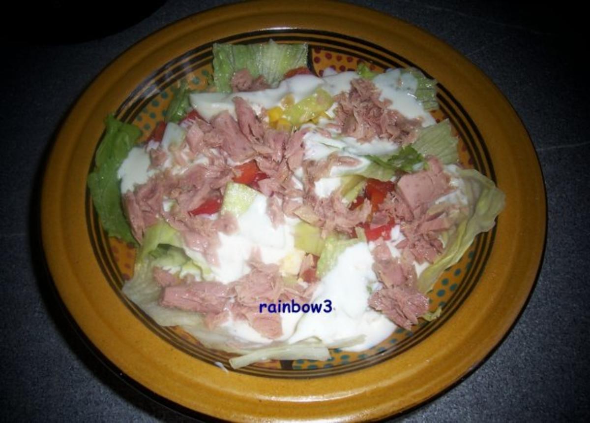 Salat: Bunter Salat mit Thunfisch und Dressing - Rezept - Bild Nr. 4