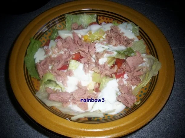 Salat: Bunter Salat mit Thunfisch und Dressing - Rezept - Bild Nr. 4