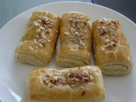 Blätterteig-Kirsch-Stückchen - Rezept - Bild Nr. 2