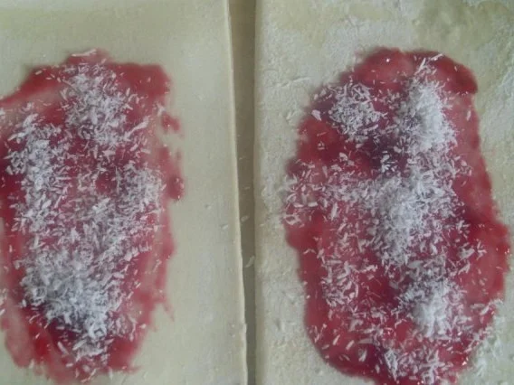 Blätterteig-Kirsch-Stückchen - Rezept - Bild Nr. 5