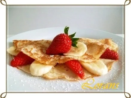 Rezept: Crêpes mit Erdbeeren und Banane Crêpes mit Erdbeeren und Banane - Rezept