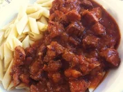 Rezept: Rindergulasch/Pรถrkรถlt Rindergulasch/Pรถrkรถlt - Rezept