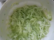 Rezept: Krautsalat mit Mineralwasser Krautsalat mit Mineralwasser - Rezept