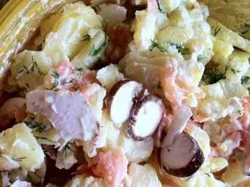 Rezept: Kartoffelsalat mit Räucher- Lachs.. Bild Nr. 3 Kartoffelsalat mit Räucher- Lachs.. - Rezept - Bild Nr. 3
