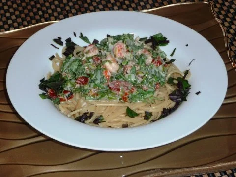 Vollkornspaghetti mit Rucola und Flußkrebsen in Ziegenfrischkäsesoße - Rezept - Bild Nr. 3