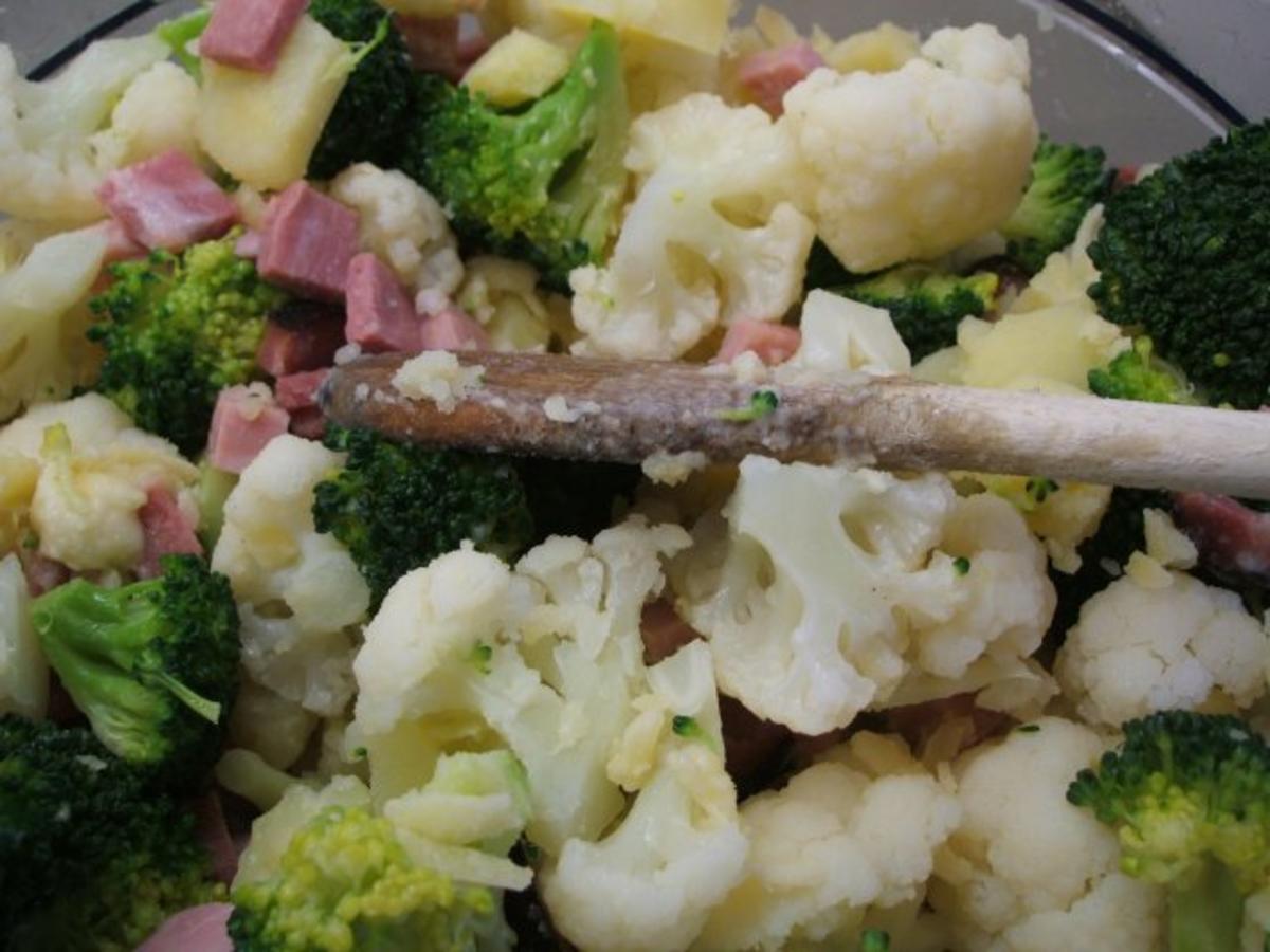 Auflauf: Blumenkohl-Broccoli-Auflauf mit geräuchertem Schweinehalsbraten - Rezept - Bild Nr. 9