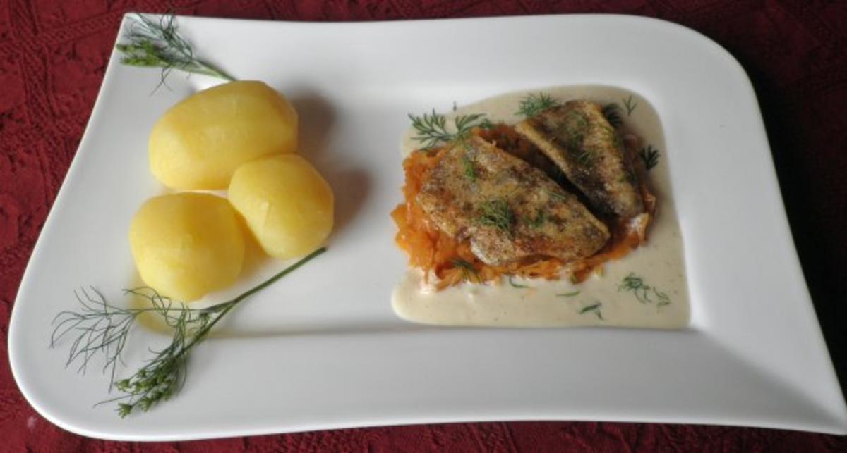 Zander auf Paprikakraut mit Rieslingsoße - Rezept - Bild Nr. 15