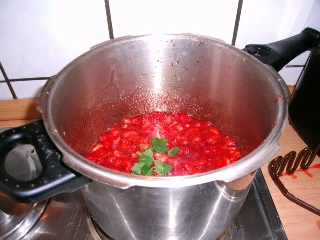 Erdbeerkonfitüre - Rezept - Bild Nr. 8