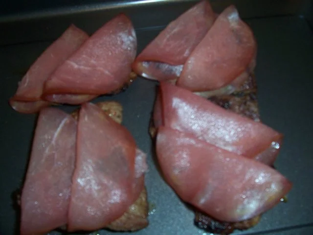 Rezept: Rindersteak überbacken, dazu Zaziki Bild Nr. 6 Rindersteak überbacken, dazu Zaziki - Rezept - Bild Nr. 6