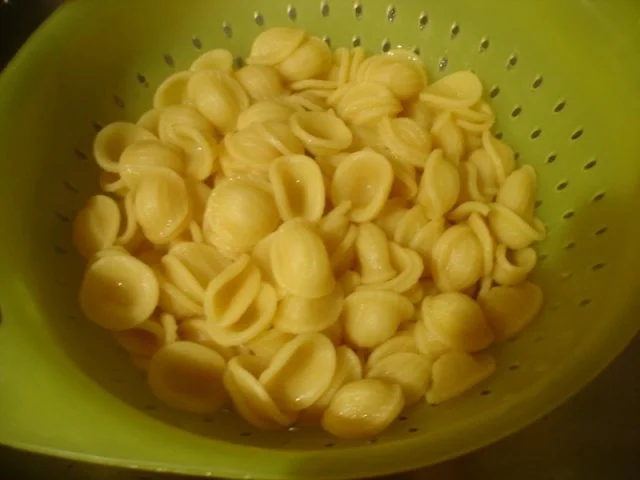 Nudeln mit Hähnchenbrustfilet-Gorgonzola-Sauce - Rezept - Bild Nr. 6