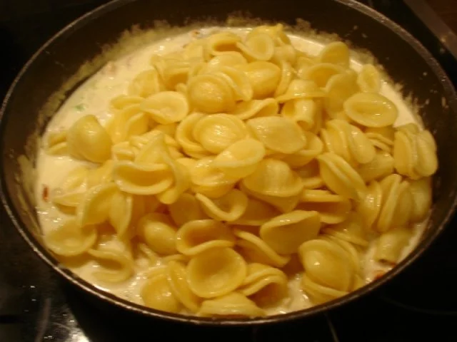 Nudeln mit Hähnchenbrustfilet-Gorgonzola-Sauce - Rezept - Bild Nr. 17