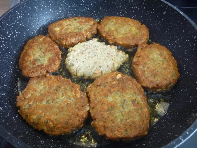 Rezept: Fleischlos : Falafel Bild Nr. 7 Fleischlos : Falafel - Rezept - Bild Nr. 7