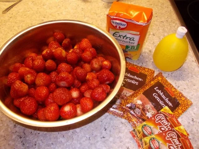 Erdbeerpunschmarmelade - Rezept - Bild Nr. 2