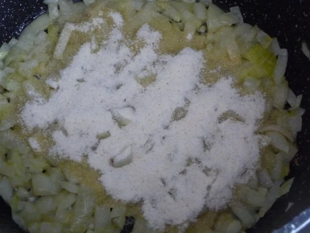 Pasta : Spaghetti mit Tomatensoße und ´nem Würstchen - Rezept - Bild Nr. 6