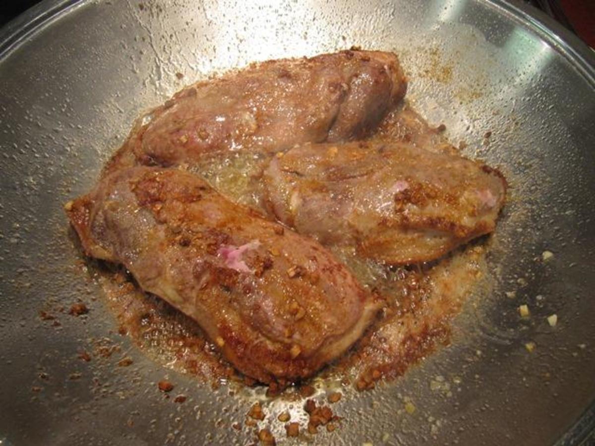 Bilder für Geflügel / Ente = Entenbrust im WOK gegart mit buntem Gemüseallerlei à la Biggi - Rezept