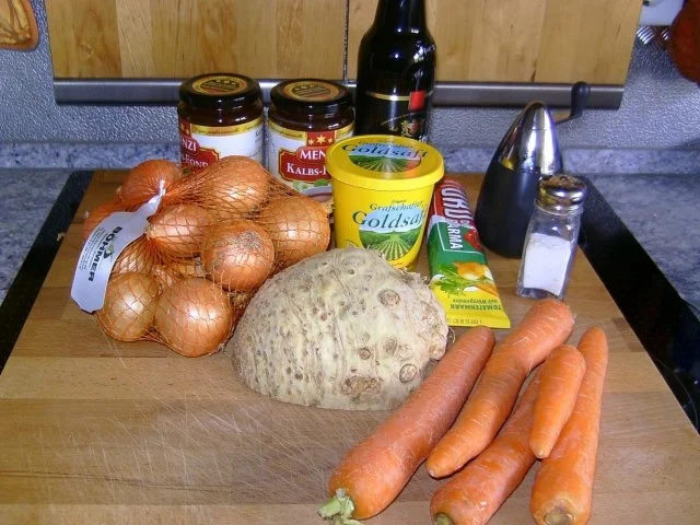 Rezept: Schwarzbiersauce Bild Nr. 2 Schwarzbiersauce - Rezept - Bild Nr. 2