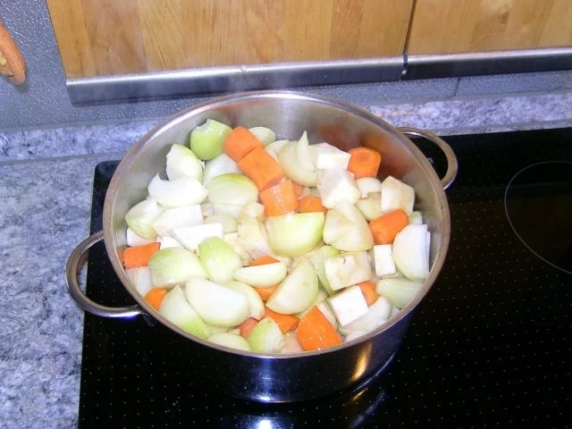 Rezept: Schwarzbiersauce Bild Nr. 3 Schwarzbiersauce - Rezept - Bild Nr. 3