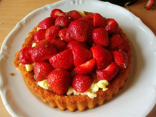 Rezept: Erdbeer-Puddingtorte Bild Nr. 6 Erdbeer-Puddingtorte - Rezept - Bild Nr. 6