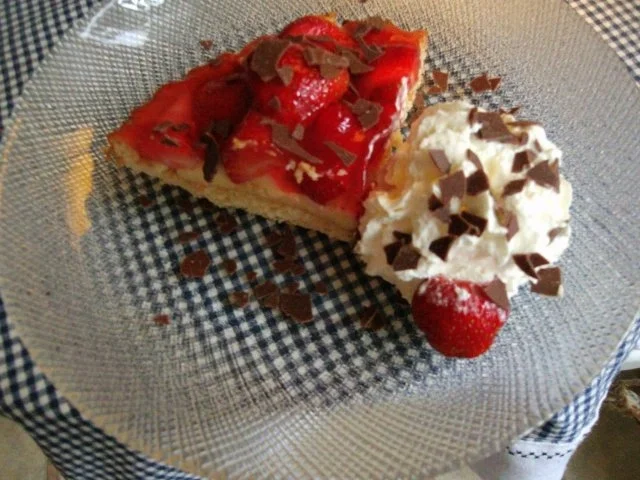 Rezept: Erdbeer-Puddingtorte Bild Nr. 2 Erdbeer-Puddingtorte - Rezept - Bild Nr. 2