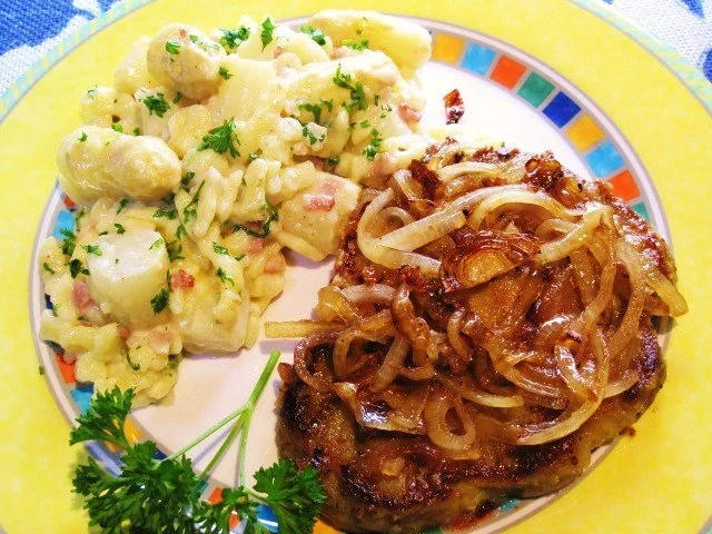 Rezept: Nackensteaks mit mildgebratenen Zwiebeln ... Bild Nr. 7 Nackensteaks mit mildgebratenen Zwiebeln ... - Rezept - Bild Nr. 7