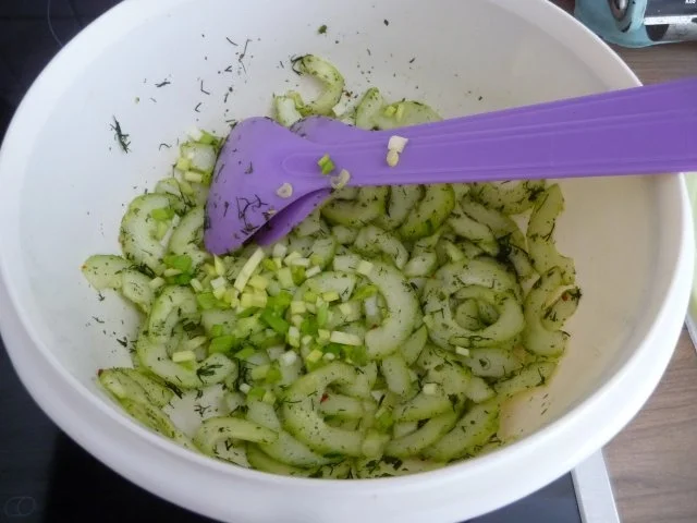 Fixe Küche : Maultaschen-Pfanne mit Salat - Rezept - Bild Nr. 3