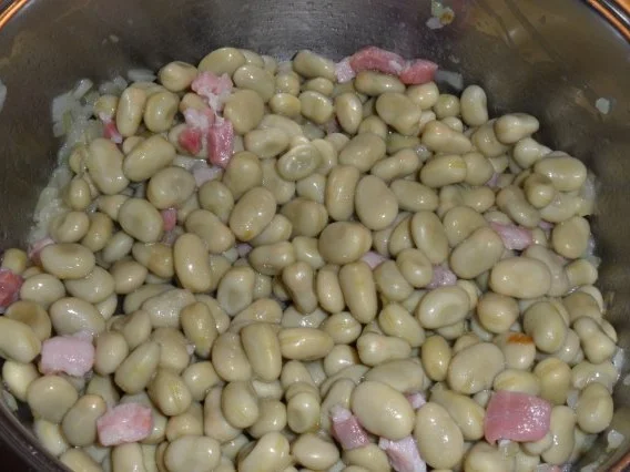 Dicke Bohnen mit fein paniertem Putenschnitzel - Rezept - Bild Nr. 3