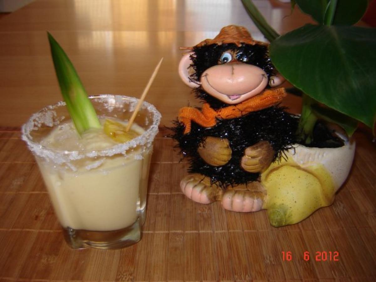 Smoothies & Co. : Pina-Colada mit Kokosmilch - Rezept By dickerle