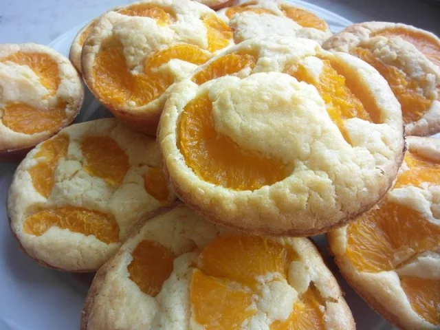 Rezept: Mandarinen-Kokos-Muffins mit Stevia Mandarinen-Kokos-Muffins mit Stevia - Rezept