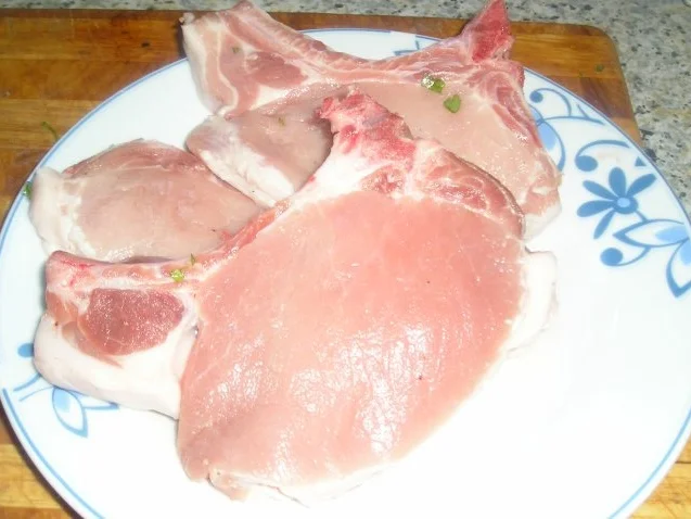 Rezept: Gefüllte Schweinskotelett Bild Nr. 3 Gefüllte Schweinskotelett - Rezept - Bild Nr. 3