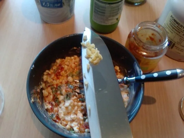 Der "Wir hauen die Dänen weg - Brotaufstrich" So scharf wie Poldi schießt. - Rezept - Bild Nr. 3