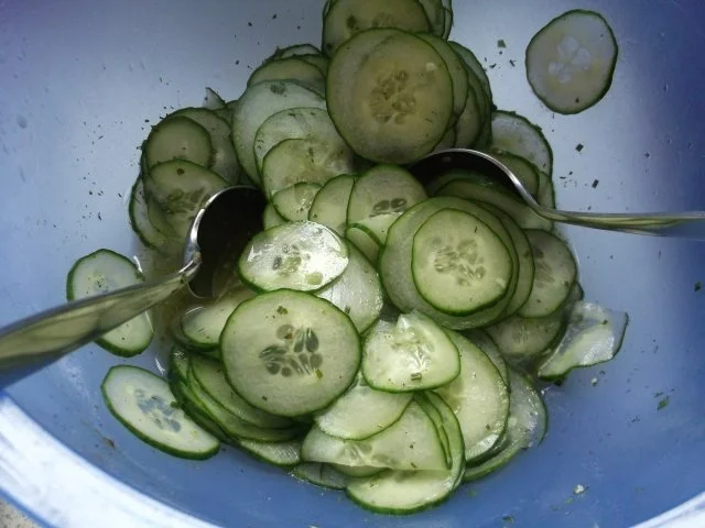 Rezept: Gurkensalat Bild Nr. 3 Gurkensalat - Rezept - Bild Nr. 3
