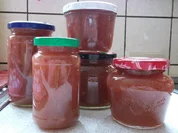 Rhabarber-Marmelade mit Marzipan und Rum - Rezept
