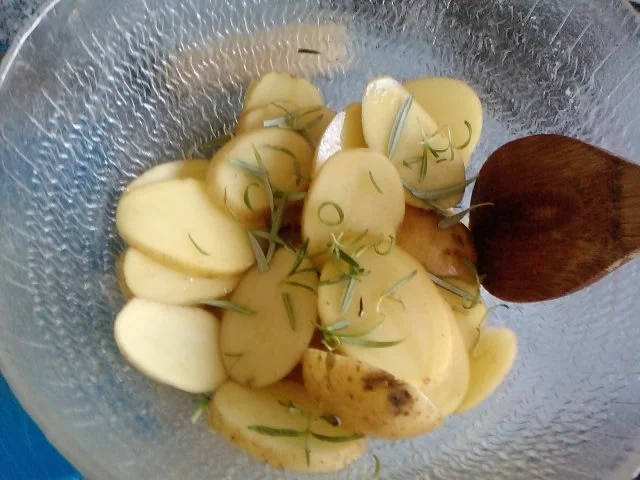 R I B S & C H I P S Part Two --  Das "Hurra-Wir sind im Viertelfinale Rib-Eye-Steak" - Rezept - Bild Nr. 3