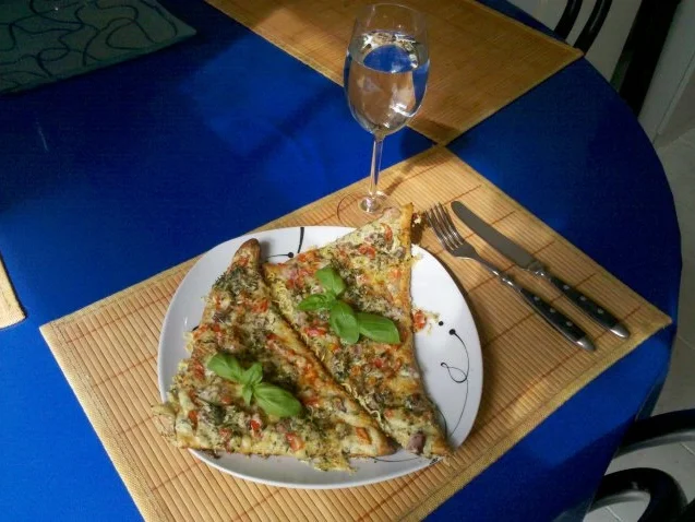 Rezept: Herzhaftes Gebäck: Käseecken Bild Nr. 10 Herzhaftes Gebäck: Käseecken - Rezept - Bild Nr. 10