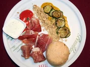 Rezept: Pizzette e crema alla erbe & Zucchini fritte con noci e prosciutto Pizzette e crema alla erbe & Zucchini fritte con noci e prosciutto - Rezept