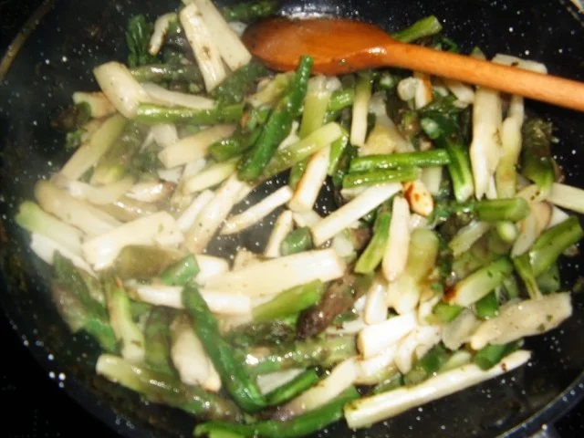 Rezept: Kartoffel-Spargel-Süppchen Bild Nr. 5 Kartoffel-Spargel-Süppchen - Rezept - Bild Nr. 5