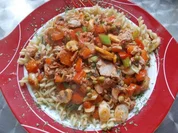 Rezept: THUNFISCH IN GEMรSESAUCE MIT VOLLKORNNUDELN THUNFISCH IN GEMรSESAUCE MIT VOLLKORNNUDELN - Rezept