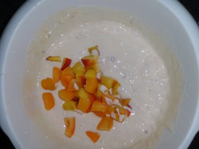 Rezept: Stracciatella - Quarkcreme mit Pfirsichen und Aprikosen Bild Nr. 4 Stracciatella - Quarkcreme mit Pfirsichen und Aprikosen - Rezept - Bild Nr. 4