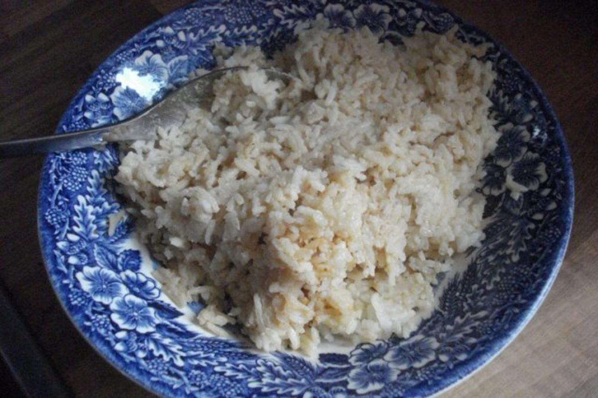 Reis mit Erdnuss-Sauce - Rezept