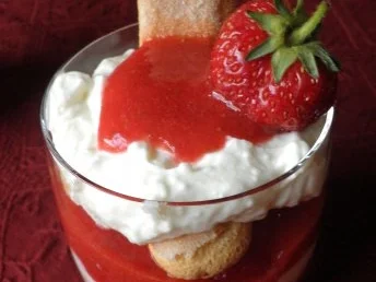 Erdbeer - Tiramisù ... - Rezept - Bild Nr. 2
