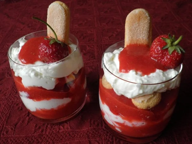 Erdbeer - Tiramisù ... - Rezept - Bild Nr. 10