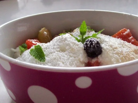 Rezept: Sommerfrüchte mit Kokos-Limetten-Baiser Bild Nr. 9 Sommerfrüchte mit Kokos-Limetten-Baiser - Rezept - Bild Nr. 9