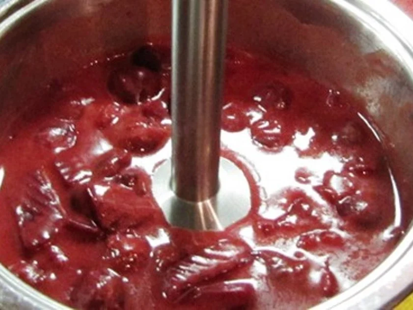 Reh Filetspitzen in Roter Bete Kirsch Sahnesosse - Rezept - Bild Nr. 15