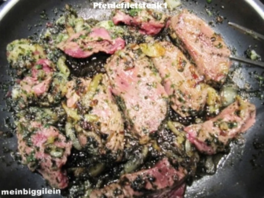 Reh Filetspitzen in Roter Bete Kirsch Sahnesosse - Rezept - Bild Nr. 19