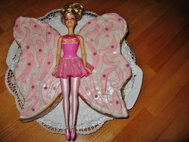 Rezept: Barbie Mariposa Torte Barbie Mariposa Torte - Rezept