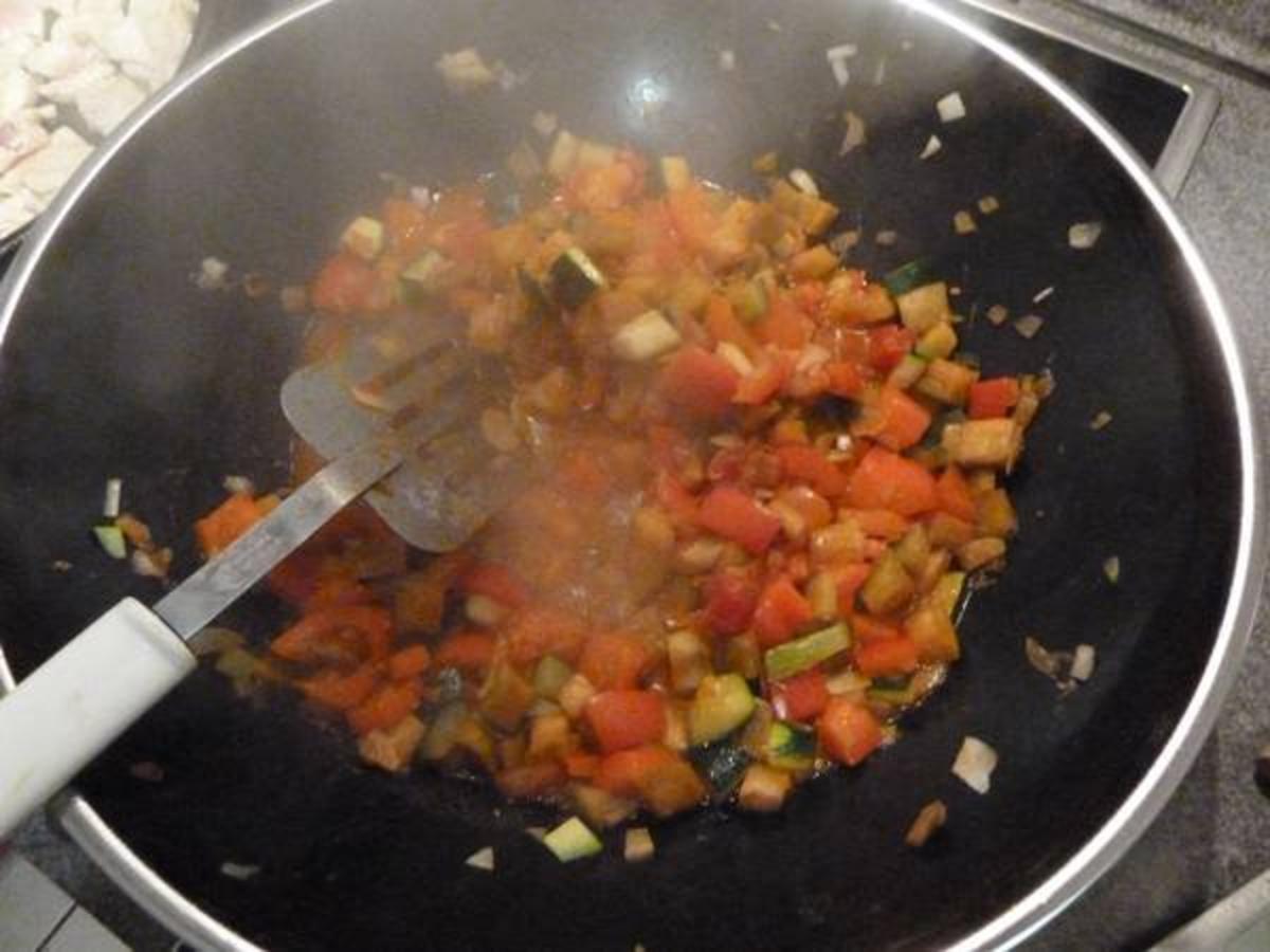 Spanische Tortilla mit Hähnchenbrust und Gemüse - Rezept